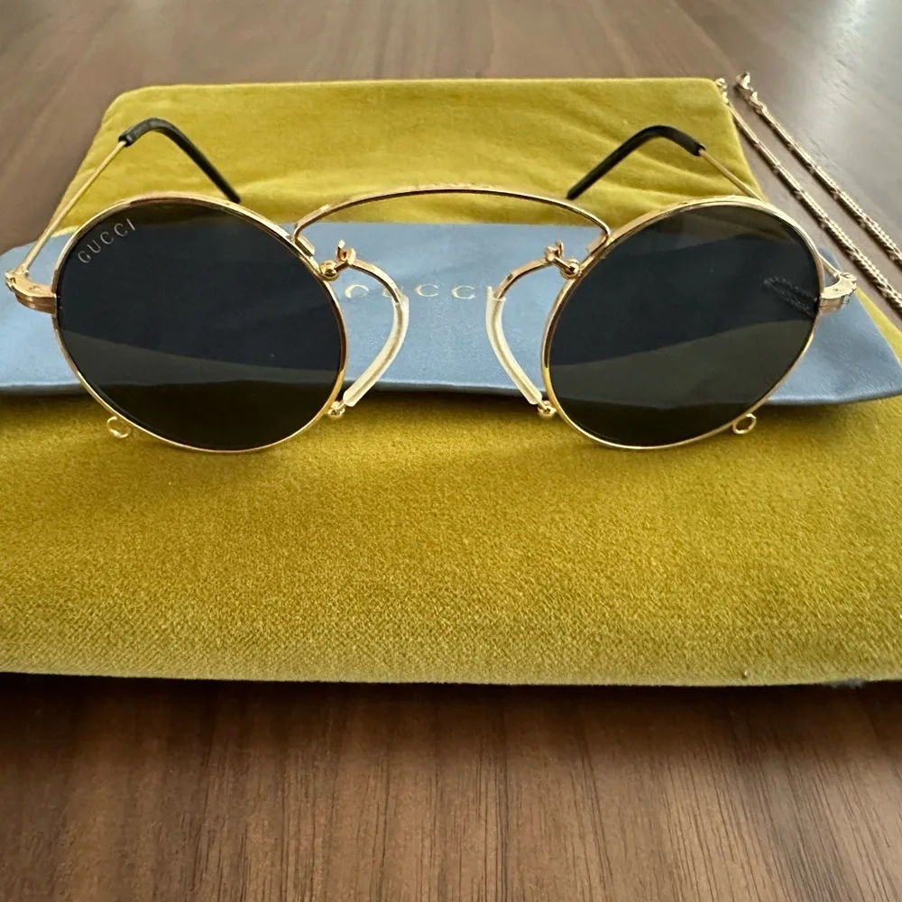 Gucci Harry Styles Ha Ha Ha Gold Frame Sunglasses - Picture 3 of 7